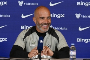 马雷斯卡:让吉乌回来是打算给他机会 加纳乔准备好首发了 马雷斯卡:让吉乌回来是打算给他机会 加纳乔准备好首发了