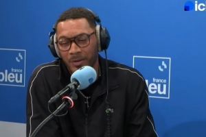 前巴黎球员:我与内维斯共进晚餐,他能想象整个职业生涯都在巴黎 前巴黎球员:我与内维斯共进晚餐,他能想象整个职业生涯都在巴黎