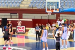 逐渐赢得教练信任?西乙季前赛末战 余嘉豪拿下16分8板&罚球9中9 逐渐赢得教练信任?西乙季前赛末战 余嘉豪拿下16分8板&罚球9中9