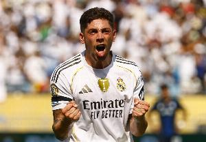 巴尔韦德：在阿隆索麾下我踢得更靠后，没以前那样来回冲刺的机会