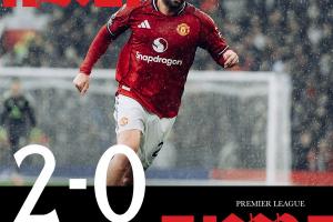 投降早了?切尔西染红后马雷斯卡迅速换3人 但半场前曼联也变10人 投降早了?切尔西染红后马雷斯卡迅速换3人 但半场前曼联也变10人