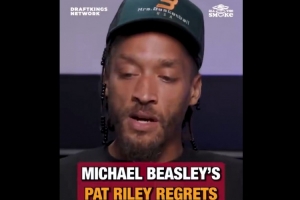 迈克尔-比斯利谈与莱利关系:他对待我就像对待亲儿子一样 迈克尔-比斯利谈与莱利关系:他对待我就像对待亲儿子一样