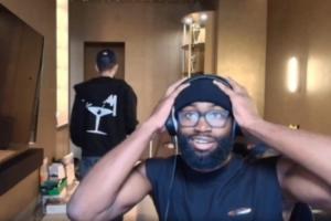 没牌面😂杰伦-布朗给5个队友打电话没人接:我是做错了什么吗? 没牌面😂杰伦-布朗给5个队友打电话没人接:我是做错了什么吗?