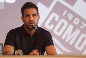 小法:莫拉塔逐渐适应会做得更好,对手的包夹防守会让帕斯成长 小法:莫拉塔逐渐适应会做得更好,对手的包夹防守会让帕斯成长