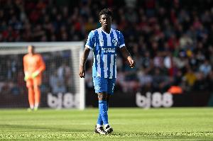 标价1亿镑？赫尔泽勒谈巴莱巴半场被换：曼联可能对他产生了影响