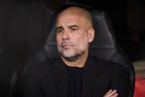 摆大巴但遭绝平!瓜帅:宁愿不这么做 球队非常疲劳并且还有伤病 摆大巴但遭绝平!瓜帅:宁愿不这么做 球队非常疲劳并且还有伤病