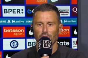 格罗索:我们面对强敌时踢得很有勇气,萨索洛首先要完成保级目标 格罗索:我们面对强敌时踢得很有勇气,萨索洛首先要完成保级目标