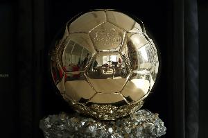 如果两名球员获得相同金球奖积分,则比较获得第一名选票的多少 如果两名球员获得相同金球奖积分,则比较获得第一名选票的多少