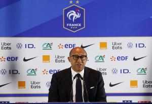 法足协主席祝贺登贝莱:他正式跻身法国足球殿堂,这是公正的回报 法足协主席祝贺登贝莱:他正式跻身法国足球殿堂,这是公正的回报