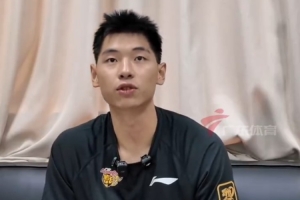 崔永熙:之前对位威姆斯的之后他处于巅峰后期状态 很不好防 崔永熙:之前对位威姆斯的之后他处于巅峰后期状态 很不好防