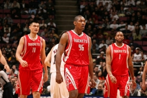 诅咒再现?火箭争冠之路关键伤病:姚麦先后报销 西决3-2保罗伤退 诅咒再现?火箭争冠之路关键伤病:姚麦先后报销 西决3-2保罗伤退