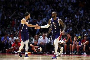 塞尔维亚球员多布里奇:詹姆斯在去年那支美国队遥遥领先于其他人 塞尔维亚球员多布里奇:詹姆斯在去年那支美国队遥遥领先于其他人