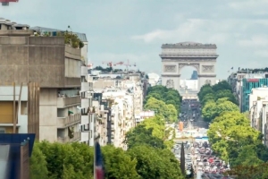 金球先生!巴黎圣日耳曼发布登贝莱精彩集锦:登贝莱点亮巴黎! 金球先生!巴黎圣日耳曼发布登贝莱精彩集锦:登贝莱点亮巴黎!