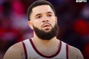 Shams：火箭后卫范弗里特前十字韧带撕裂，可能赛季报销