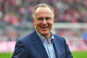 鲁梅尼格:我曾在没麻药情况下缝针+咬毛巾 欣赏罗本里贝里等球员 鲁梅尼格:我曾在没麻药情况下缝针+咬毛巾 欣赏罗本里贝里等球员