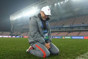 津媒:张外龙第三次在重庆执教,其人气可让球队找回球迷的支持 津媒:张外龙第三次在重庆执教,其人气可让球队找回球迷的支持