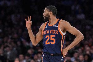 “少拿1.4亿”续约!大桥:我渴望胜利 榨干球队不是我的作风! “少拿1.4亿”续约!大桥:我渴望胜利 榨干球队不是我的作风!