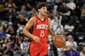 名记:多位高管表示 火箭会以现有阵容开启赛季 至少观望到12月 名记:多位高管表示 火箭会以现有阵容开启赛季 至少观望到12月