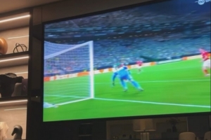 关注老队友!桑乔社媒晒安东尼破门视频:兄弟🔥👏 关注老队友!桑乔社媒晒安东尼破门视频:兄弟🔥👏