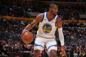 可能签800万资质报价?名记:库明加若拒绝3年7500万就太不明智了 可能签800万资质报价?名记:库明加若拒绝3年7500万就太不明智了