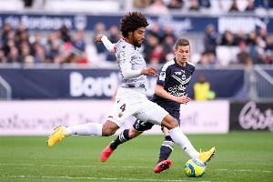 41岁零11个月,丹特成为在欧联杯出场最年长的非门将球员 41岁零11个月,丹特成为在欧联杯出场最年长的非门将球员