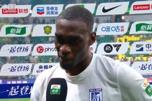 马马杜:回到工体见到老朋友很开心,在我心中北京占有特殊位置 马马杜:回到工体见到老朋友很开心,在我心中北京占有特殊位置