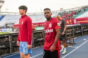 保级关键战迎战海牛,亚泰外援卡米洛将继续缺席 保级关键战迎战海牛,亚泰外援卡米洛将继续缺席