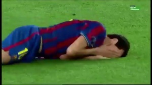 布教授宣布退役!经典一幕😂布斯克茨倒地惊鸿一瞥 布教授宣布退役!经典一幕😂布斯克茨倒地惊鸿一瞥