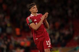 记者:本希望莱奥尼先在意甲豪门踢球 能与范迪克搭档是巨大机会 记者:本希望莱奥尼先在意甲豪门踢球 能与范迪克搭档是巨大机会