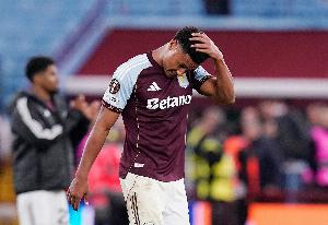 断崖下滑❗29岁沃特金斯失点7场0球0助 上赛季17球14助身价6500万 断崖下滑❗29岁沃特金斯失点7场0球0助 上赛季17球14助身价6500万