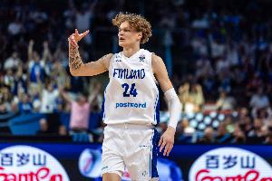 接近加盟贝尔格莱德游击队?穆里宁母亲暗示儿子下一站在欧洲 接近加盟贝尔格莱德游击队?穆里宁母亲暗示儿子下一站在欧洲