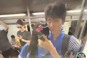 穿申花球衣被批,海港梯队小将致歉:对不起,我会努力用行动赎罪 穿申花球衣被批,海港梯队小将致歉:对不起,我会努力用行动赎罪