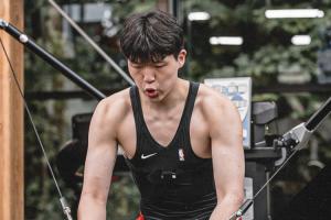 杨瀚森:我想努力成为一个让中国和波特兰骄傲的球员 杨瀚森:我想努力成为一个让中国和波特兰骄傲的球员