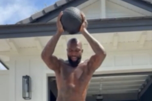 多米尼克-琼斯:我拒绝了签约一支CBA球队 对我来说是时候休息了 多米尼克-琼斯:我拒绝了签约一支CBA球队 对我来说是时候休息了