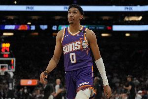 瑞安-邓恩:奥特教练很喜欢和我们交流 他对比赛有很强的洞察力 瑞安-邓恩:奥特教练很喜欢和我们交流 他对比赛有很强的洞察力