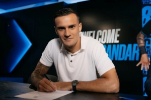 意媒:布鲁日认为斯坦科维奇身价将超4000万欧,相信国米会回购他 意媒:布鲁日认为斯坦科维奇身价将超4000万欧,相信国米会回购他