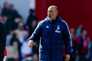 记者:努诺已同意成为西汉姆联新帅,可能指挥对埃弗顿的比赛 记者:努诺已同意成为西汉姆联新帅,可能指挥对埃弗顿的比赛