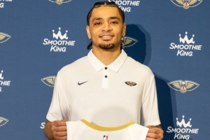 威利-格林谈40号秀皮维:好胜心极强打球很聪明 表现非常亮眼 威利-格林谈40号秀皮维:好胜心极强打球很聪明 表现非常亮眼