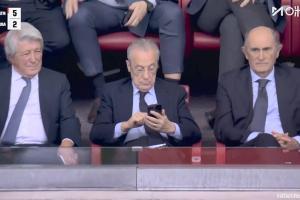 皇马输球后弗洛伦蒂诺脸色铁青看手机,马竞主席难掩笑意偷偷瞟他 皇马输球后弗洛伦蒂诺脸色铁青看手机,马竞主席难掩笑意偷偷瞟他