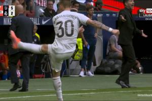 年轻气盛😤18岁马斯坦托诺德比吞惨败 尾声爆射场边染黄+引冲突 年轻气盛😤18岁马斯坦托诺德比吞惨败 尾声爆射场边染黄+引冲突