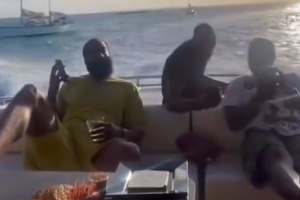 老雷霆三少最喜欢和谁交朋友?杨毅:哈登 他会带我去玩 老雷霆三少最喜欢和谁交朋友?杨毅:哈登 他会带我去玩