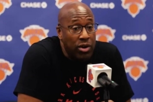 迈克-布朗:我特别看重回防速度 这是优秀球队与顶尖球队的区别 迈克-布朗:我特别看重回防速度 这是优秀球队与顶尖球队的区别