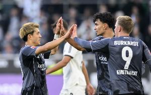 2100万超值!堂安律单场助攻双响+7场4球4助,法鹰连入6球6-4门兴 2100万超值!堂安律单场助攻双响+7场4球4助,法鹰连入6球6-4门兴