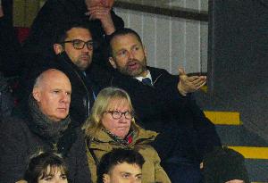 记者:切尔西被布莱顿逆转赛后,老板、总监等高管直接去了更衣室 记者:切尔西被布莱顿逆转赛后,老板、总监等高管直接去了更衣室