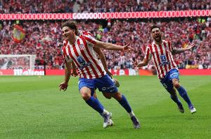 阿尔瓦雷斯点射+任意球破门,成为21世纪继苏亚雷斯之后马竞首人 阿尔瓦雷斯点射+任意球破门,成为21世纪继苏亚雷斯之后马竞首人