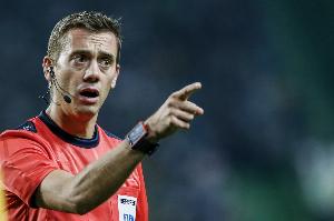 加拉塔萨雷vs利物浦欧冠裁判:法国裁判团领衔,图尔平主哨 加拉塔萨雷vs利物浦欧冠裁判:法国裁判团领衔,图尔平主哨