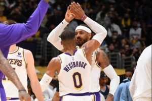 拉加-贝尔:甜瓜末期转型成定点投手 威少的投篮问题一直没解决 拉加-贝尔:甜瓜末期转型成定点投手 威少的投篮问题一直没解决