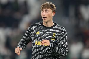 被尤文“贱卖”,赫伊森父亲:通知离队时如同晴天霹雳,无法理解 被尤文“贱卖”,赫伊森父亲:通知离队时如同晴天霹雳,无法理解