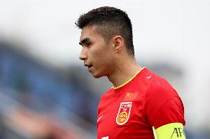 艾菲尔丁谈绝平:不管别人怎么说我就有一颗大心脏这也是我的优势 艾菲尔丁谈绝平:不管别人怎么说我就有一颗大心脏这也是我的优势