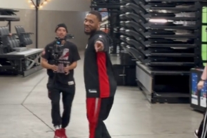 听说杨瀚森教了你中文?利拉德展示:早上好~ 听说杨瀚森教了你中文?利拉德展示:早上好~